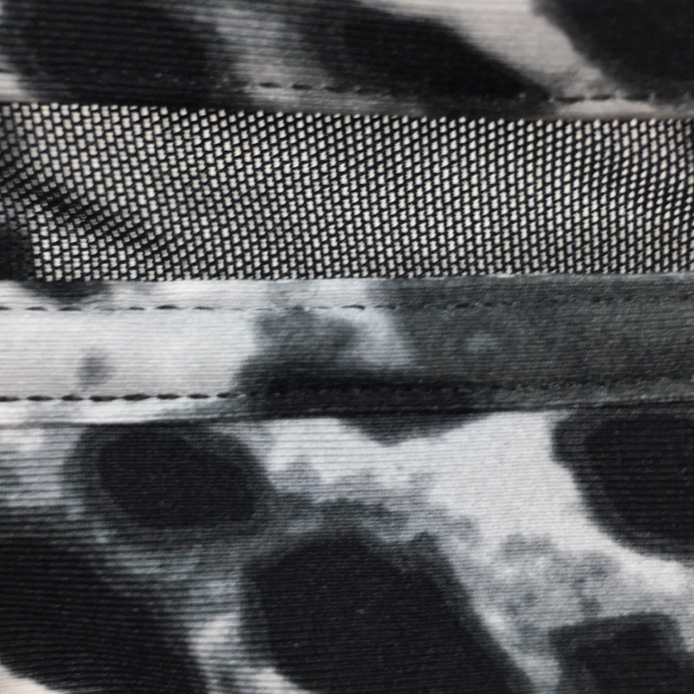DKNY Animal Print Mesh Detail Swimsuit Sz 6 - Picture 7 of 10